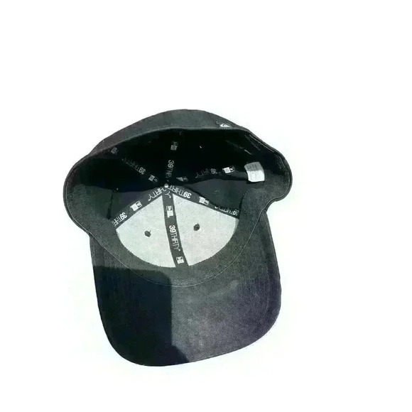 Quicksilver Hat Size Medium/Large Black - Picture 4 of 4